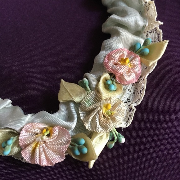 Antique Floral Garter, Hand Sewn, French Millinery Flowers - Picture 8 of 8